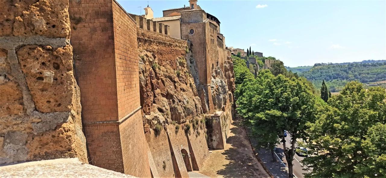 Elegante Loft A Orvieto Centro " Carvajal Rooms" Экстерьер фото