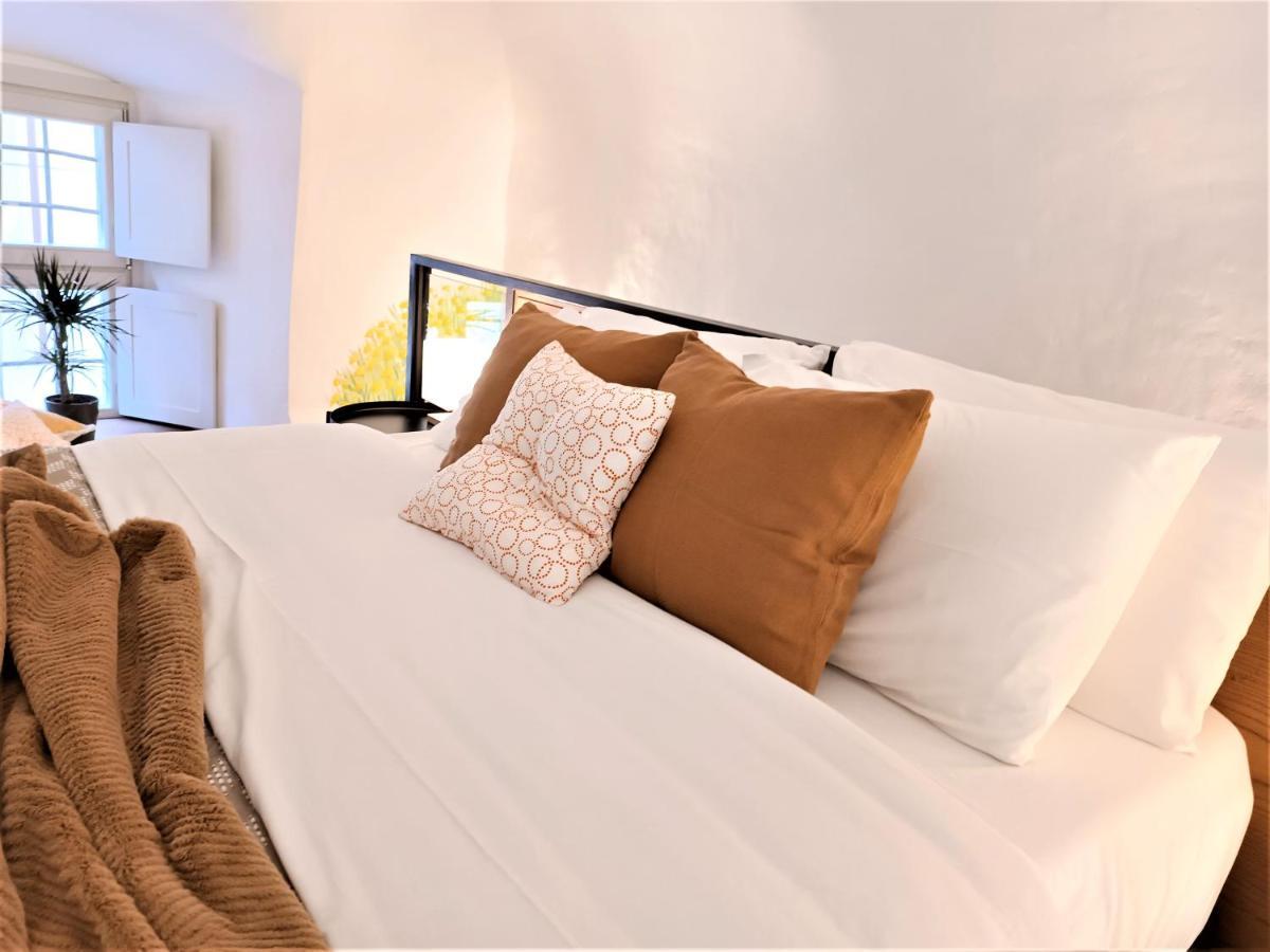 Elegante Loft A Orvieto Centro " Carvajal Rooms" Экстерьер фото